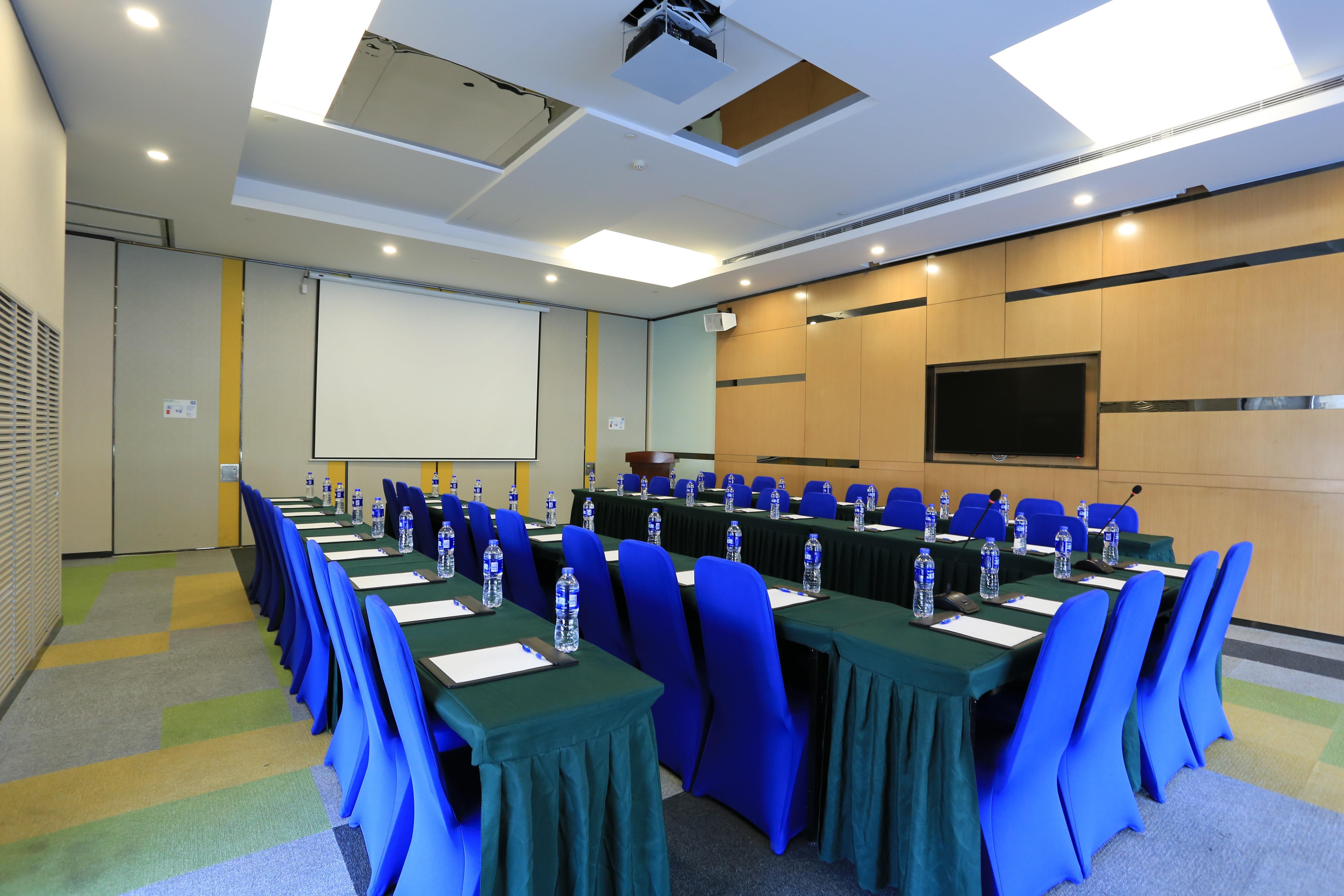 Holiday Inn Express Zhangjiakou Park View, An Ihg Hotel Exterior foto