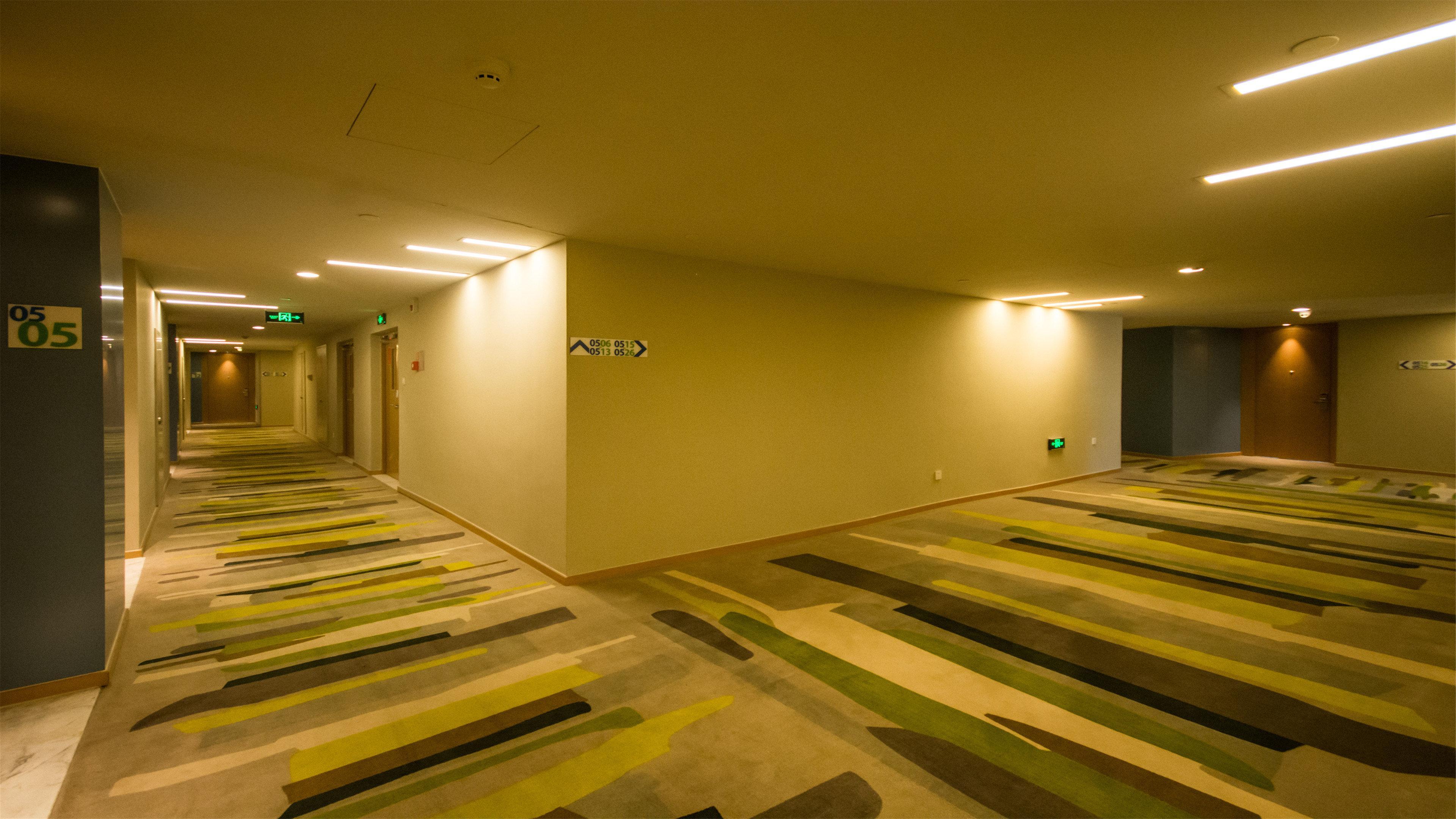 Holiday Inn Express Zhangjiakou Park View, An Ihg Hotel Exterior foto